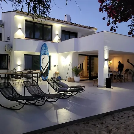 Beachfront 에스테포나